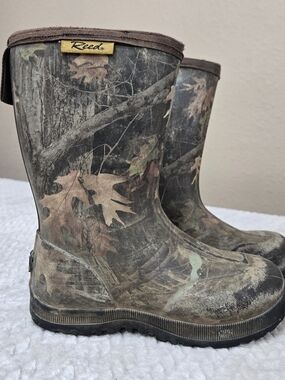 Reed Youth Trail Neoprene Camo Waterproof Boot Size 2 Youth